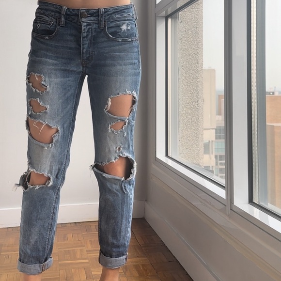 American Eagle Stretch Boyfriend Jeans - Picture 3 of 5
